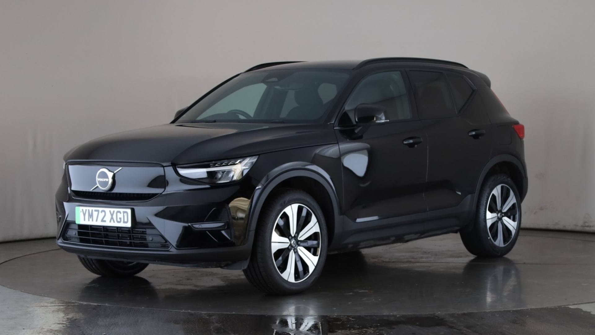 XC40 ELECTRIC ESTATE 170kW Recharge Core 69kWh 5dr Auto