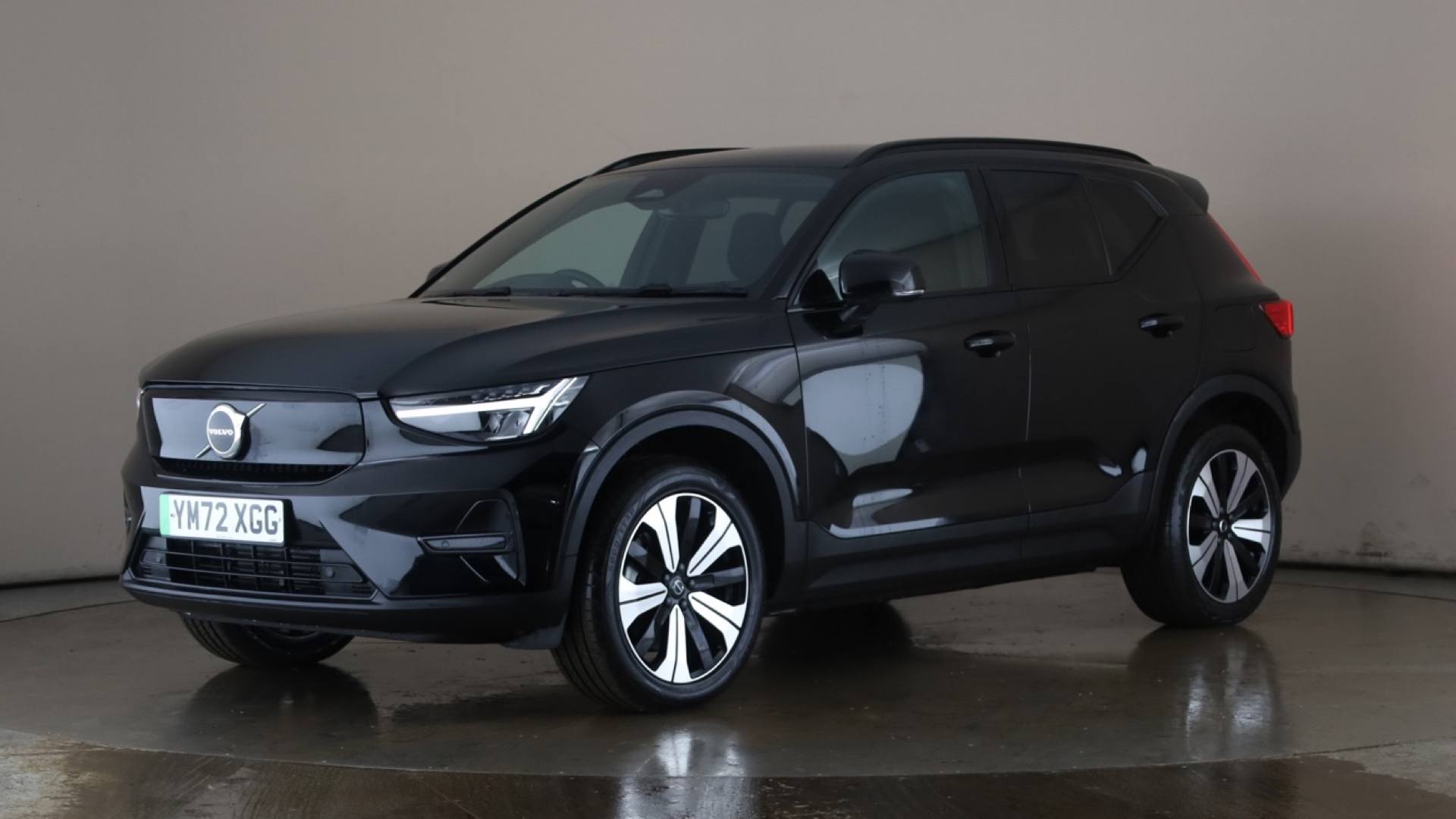 XC40 ELECTRIC ESTATE 170kW Recharge Core 69kWh 5dr Auto
