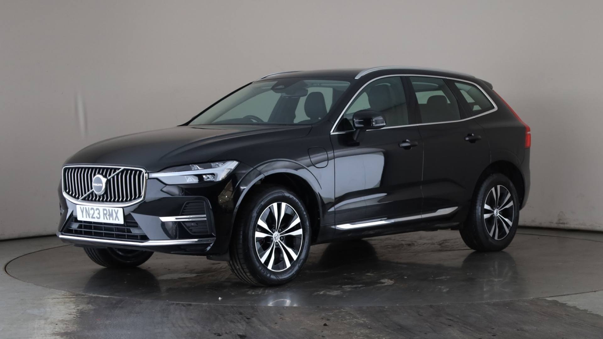 XC60 ESTATE 2.0 T6 [350] RC PHEV Core Bright 5dr AWD Gtron