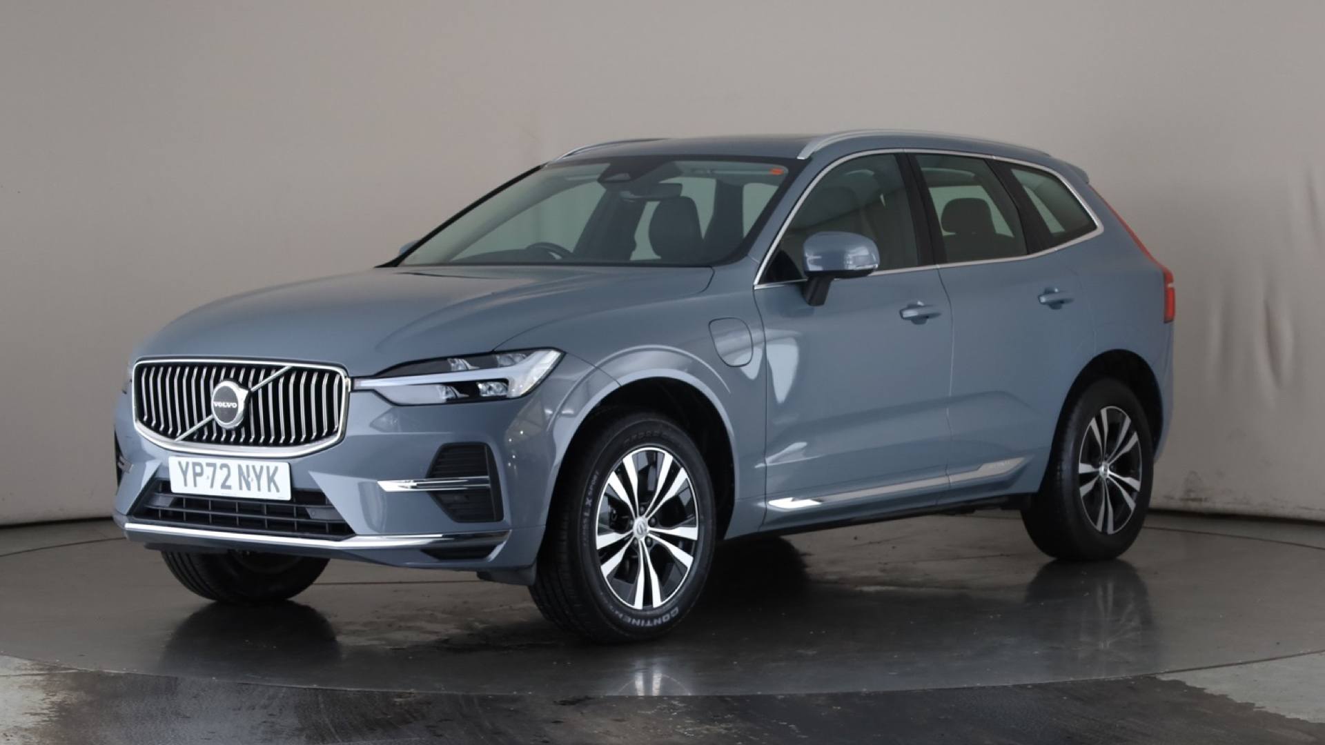 XC60 ESTATE 2.0 T6 [350] RC PHEV Core Bright 5dr AWD Gtron