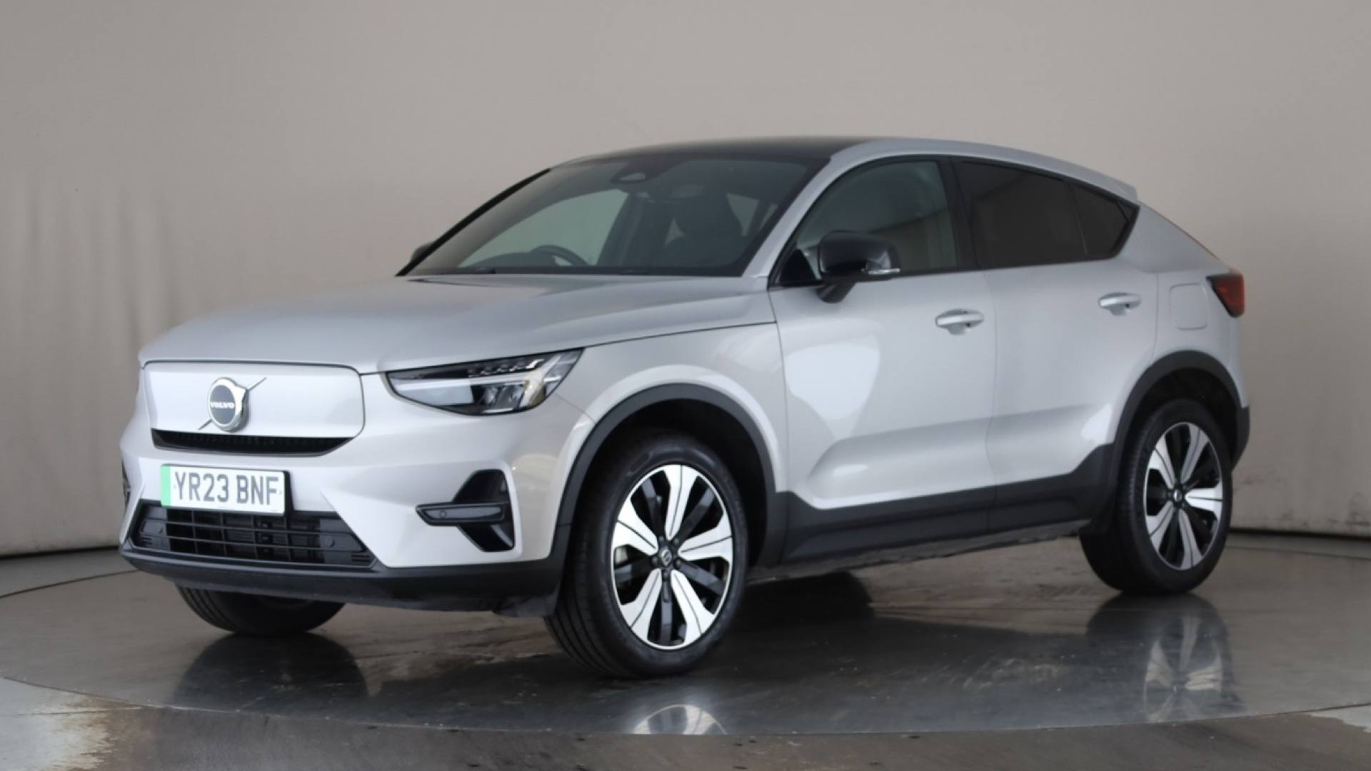 C40 ESTATE 170kW Recharge Core 69kWh 5dr Auto