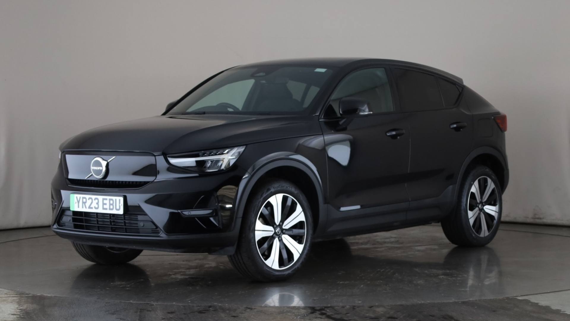 C40 ESTATE 170kW Recharge Core 69kWh 5dr Auto