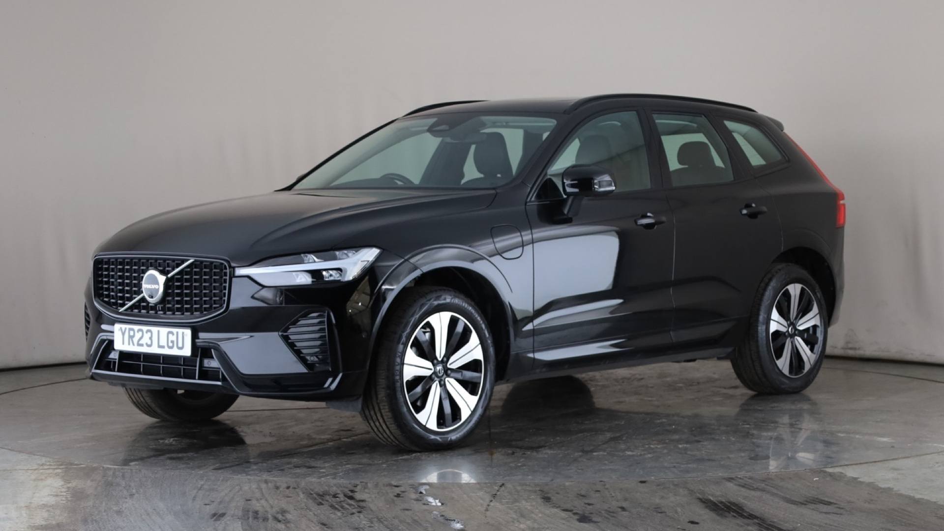 XC60 ESTATE 2.0 T6 [350] RC PHEV Plus Dark 5dr AWD Geartronic