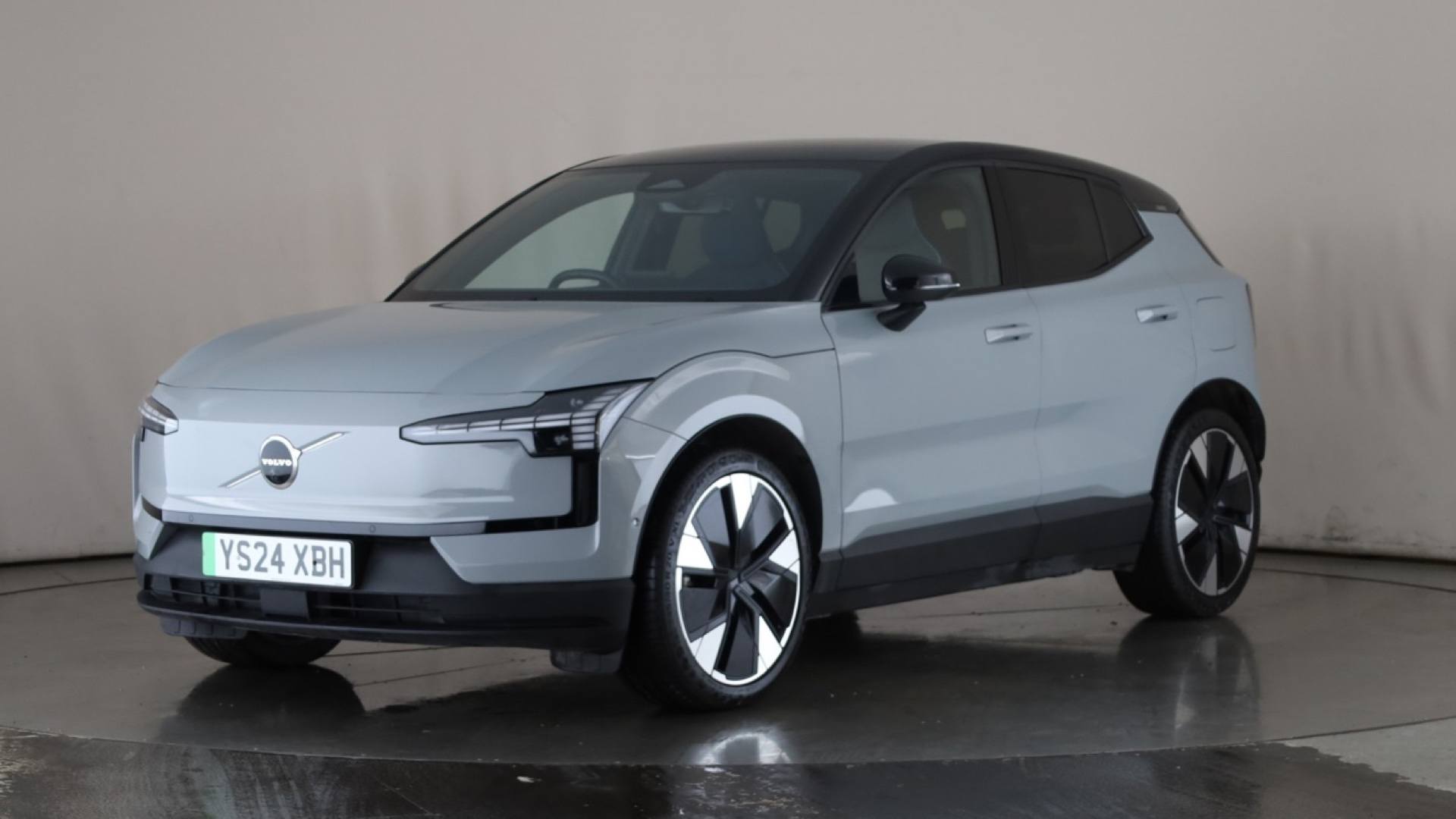 EX30 ESTATE 315kW Twin Motor Performance Ultra 69kWh 5dr Auto
