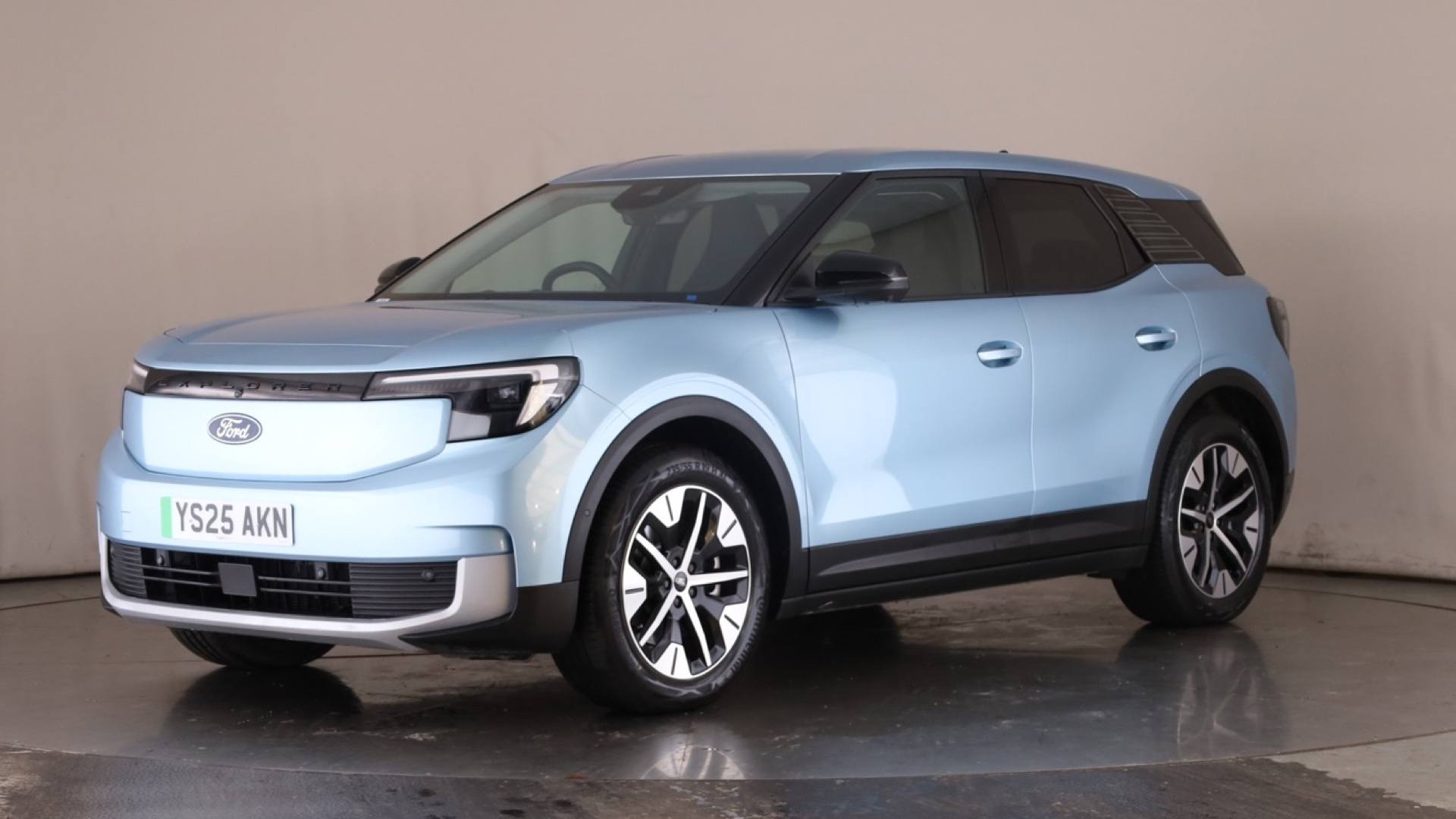 EXPLORER ELECTRIC ESTATE 210kW Select 77kWh 5dr Auto [Driver Assist Pack]