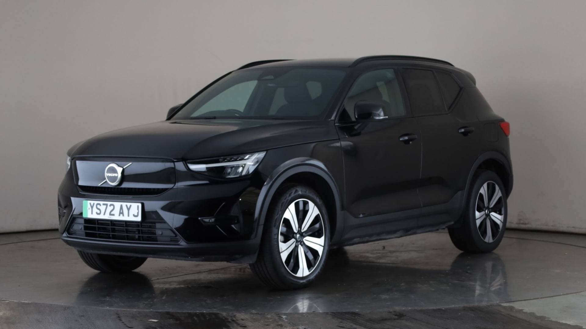 XC40 ELECTRIC ESTATE 170kW Recharge Core 69kWh 5dr Auto