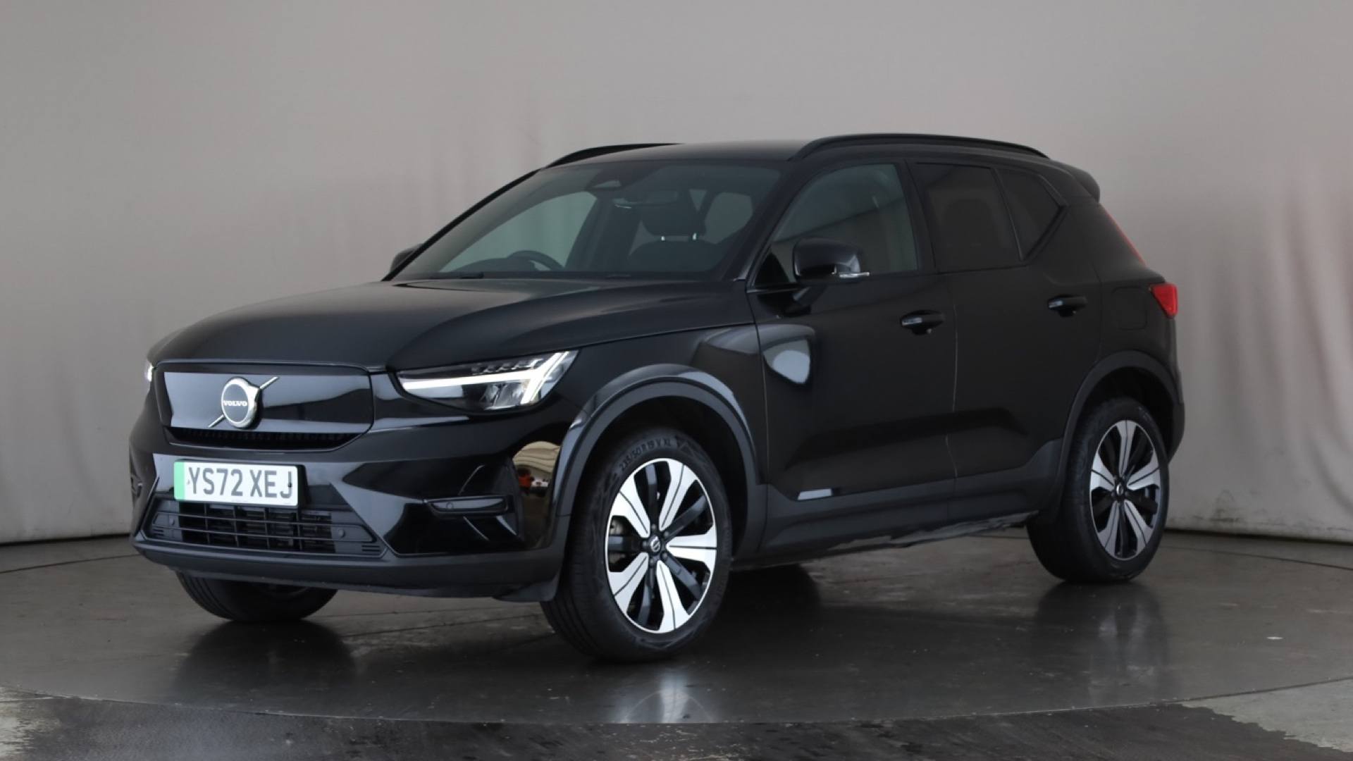XC40 ELECTRIC ESTATE 170kW Recharge Core 69kWh 5dr Auto