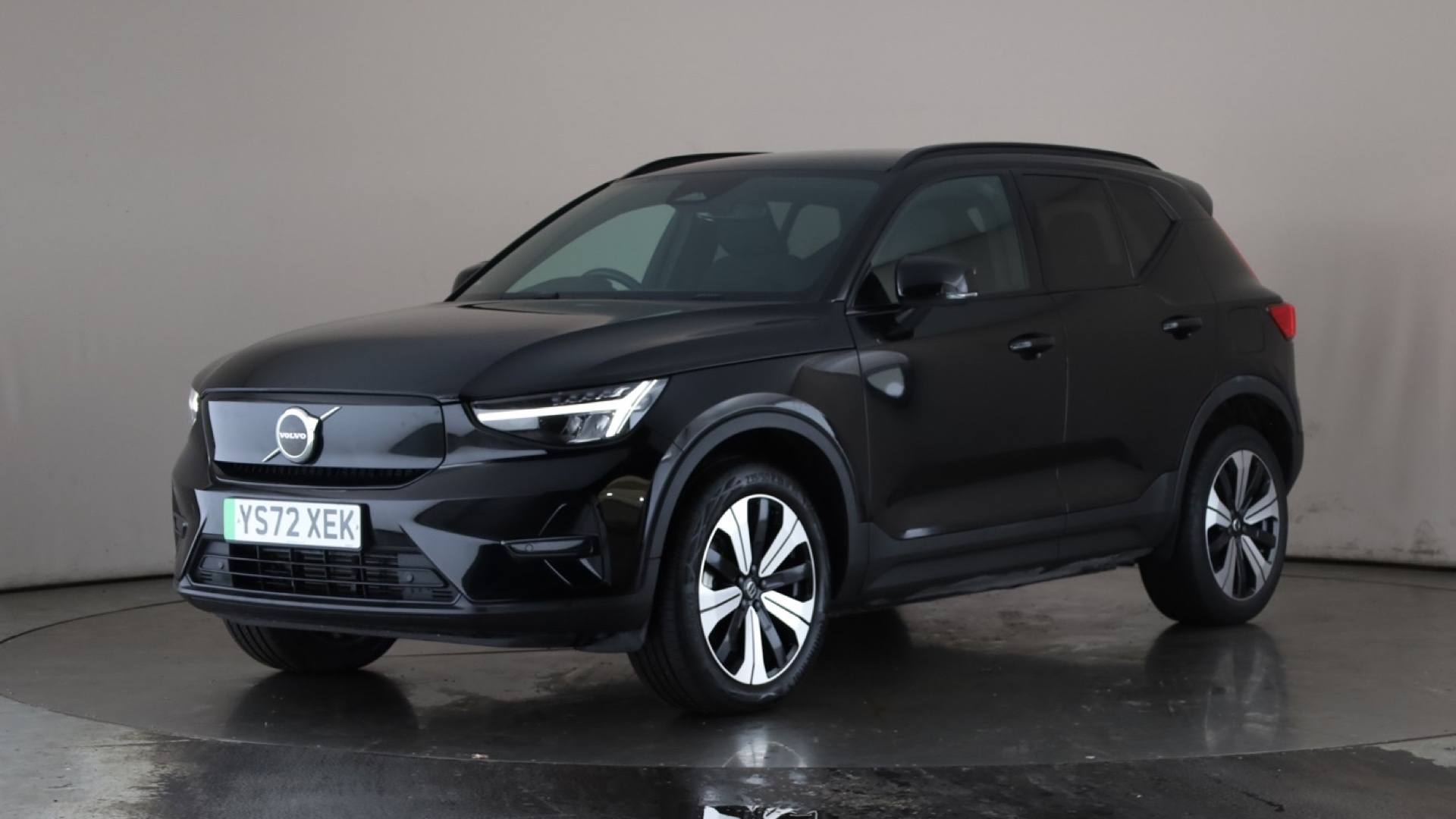XC40 ELECTRIC ESTATE 170kW Recharge Core 69kWh 5dr Auto
