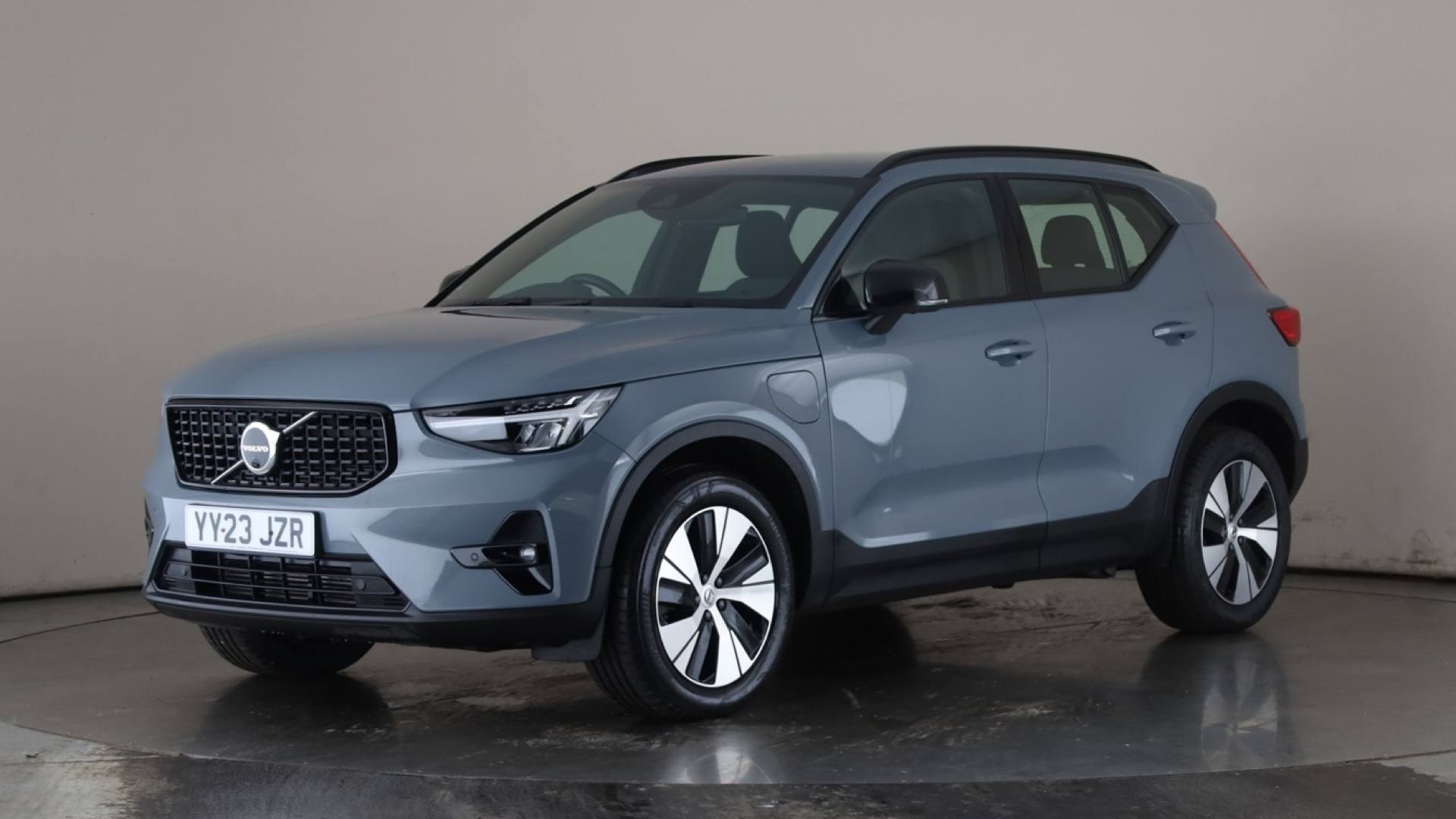 XC40 ESTATE 1.5 T4 Recharge PHEV Plus Dark 5dr Auto