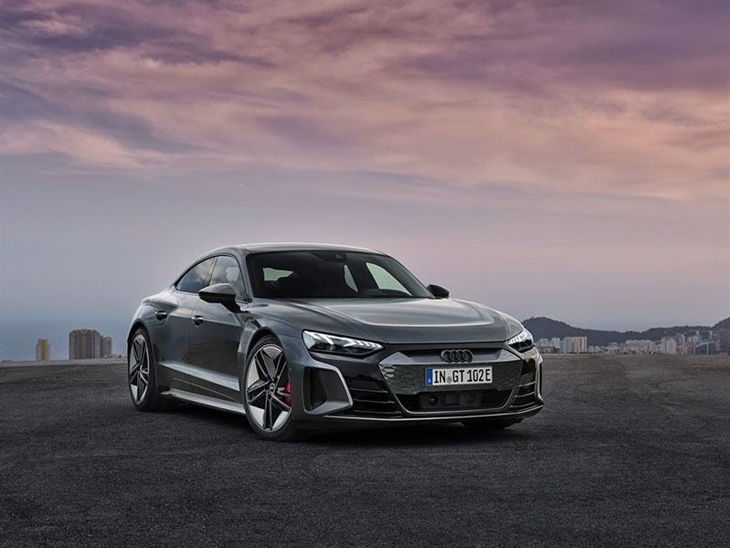 Audi RS e tron GT Saloon 475kW Quattro 93kWh Carbon Black Auto