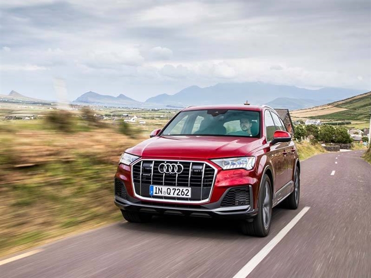 Audi Q7 55 TFSI Quattro S Line Tiptronic (Tech Pack)