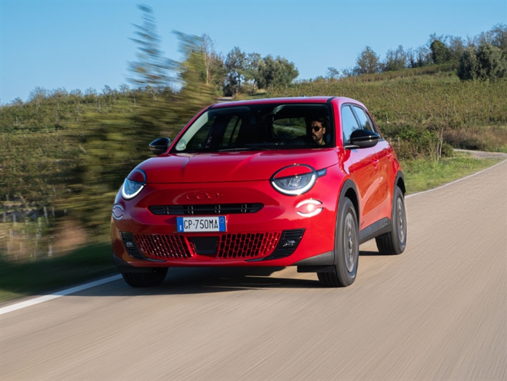 Fiat 600e 115kW Red 54kWh Auto