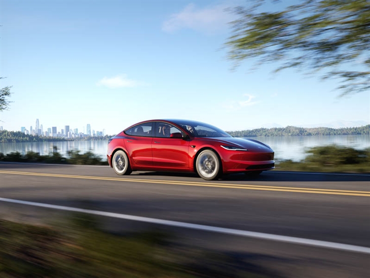 Tesla Model 3 Long Range AWD Auto