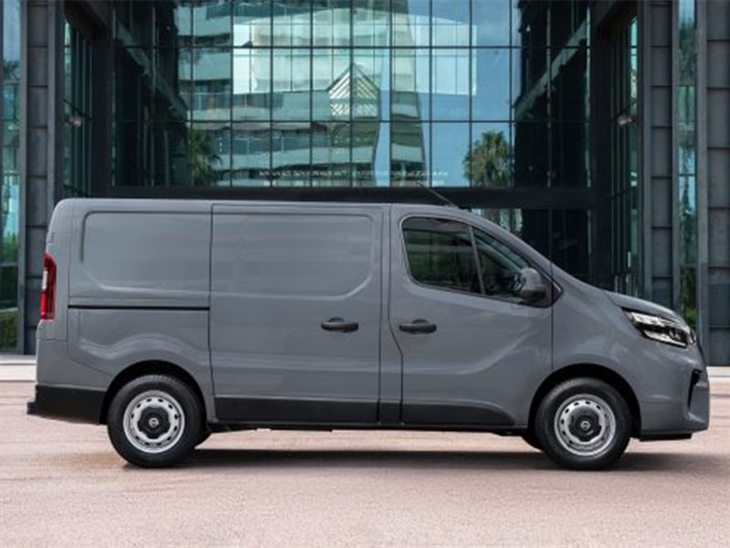 Nissan Primastar 30 L2 2.0 dCi 150ps H1 Tekna+ Auto
