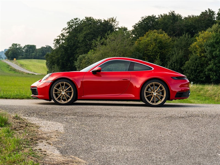 Porsche 911 Carrera Coupe T (4 Seat)