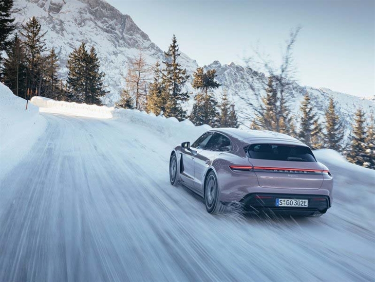 Porsche Taycan Sport Turismo 300kW 79kWh RWD Auto (75 Years/5 Seat)