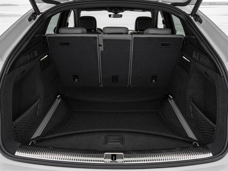 q5-sportback-boot