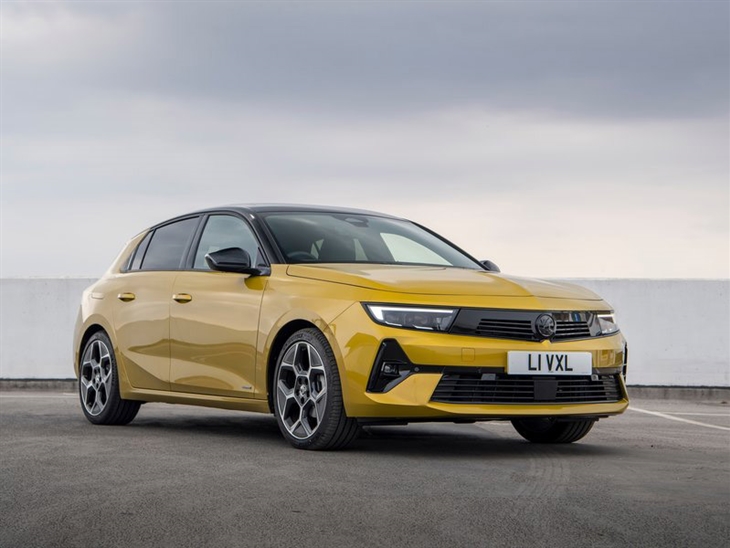 Vauxhall astra hatchback 1 6 plug in hybrid gs auto lease nationwide