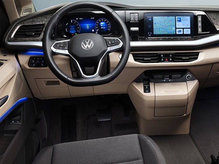 Volkswagen Multivan 2.0 TDI Life DSG (6 Seat)