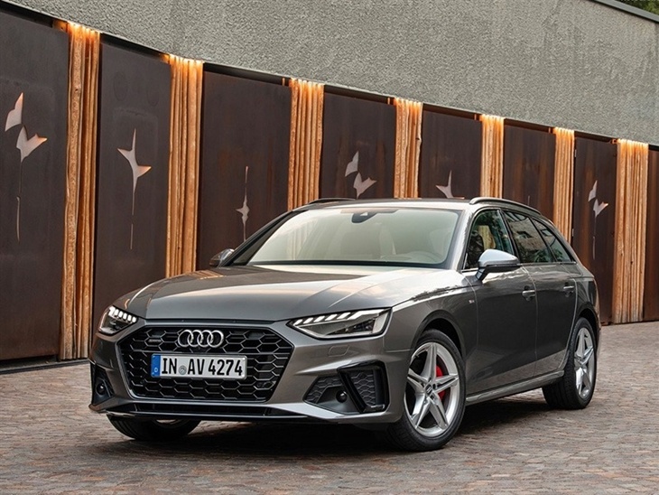 Audi A4 Avant 35 TDI S Line S Tronic (Tech Pack)