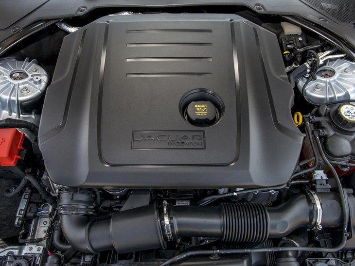 Jaguar XF Silver Interior Engine