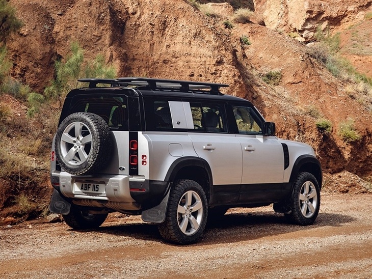 Land Rover Defender 110 2.0 P400e X 110 Auto