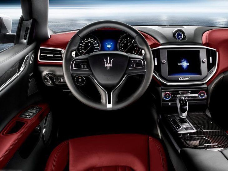 Maserati Ghibli Interior