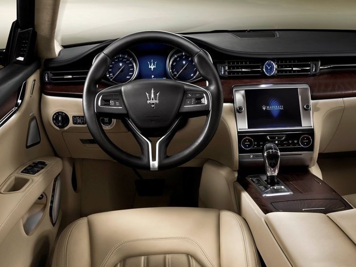 Maserati Quattroporte Interior