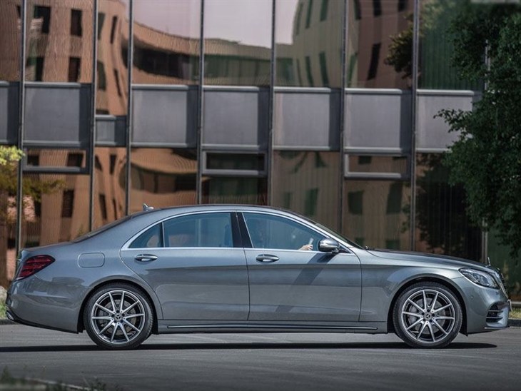 Mercedes-Benz S Class Saloon S500 449 4Matic AMG Line Premium 9G-Tronic