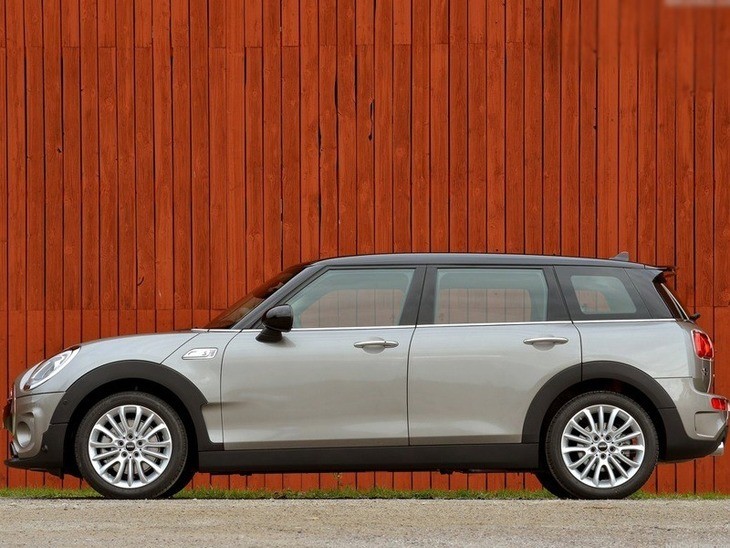 Mini Clubman Grey Exterior Side