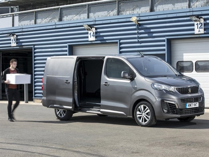 Peugeot Expert Standard 1400 2.0 BlueHDi 145 Asphalt Premium + EAT8