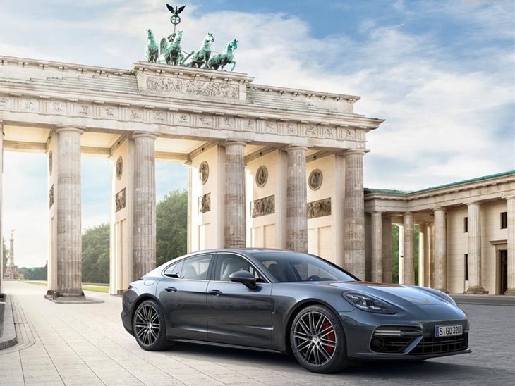 Porsche Panamera Hatchback 2.9 V6 4 Platinum Edition (5 Seats) PDK