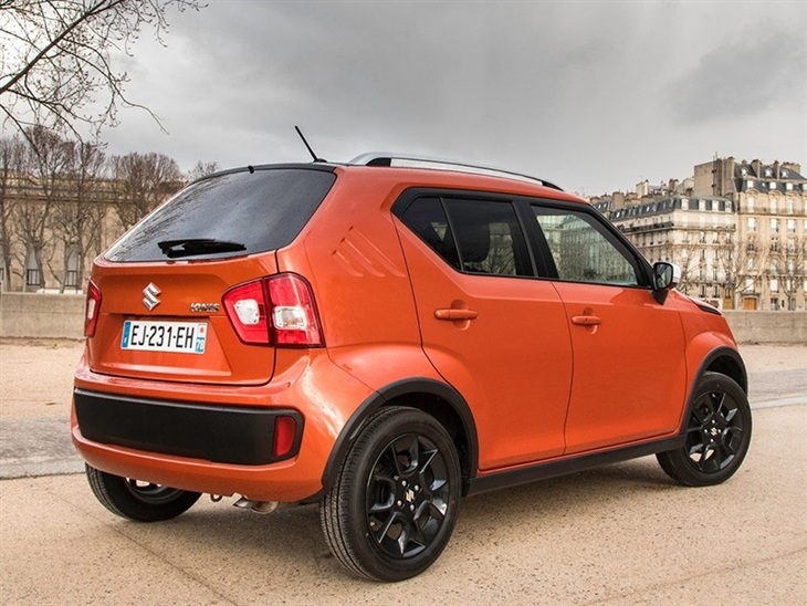 Suzuki ignis 1