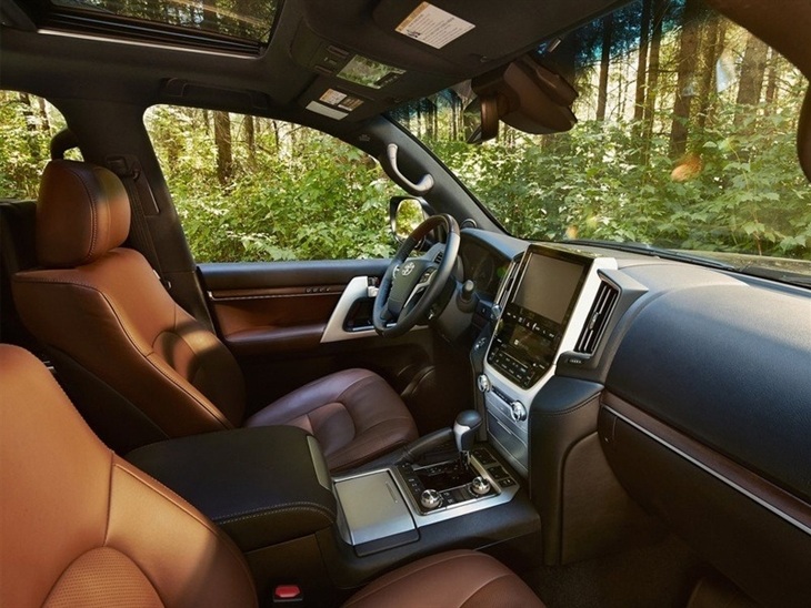 Toyota Land Cruiser SW 2.8 D4D 204 Active Auto 7 Seats Lease