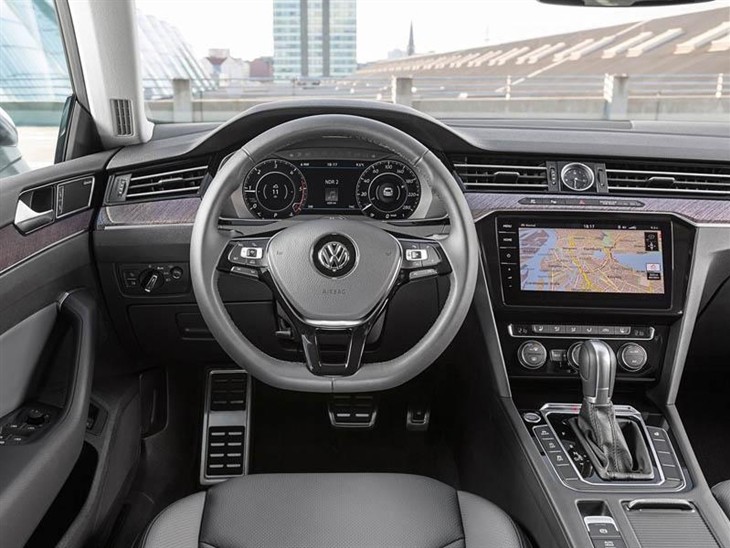 Volkswagen Arteon Fastback