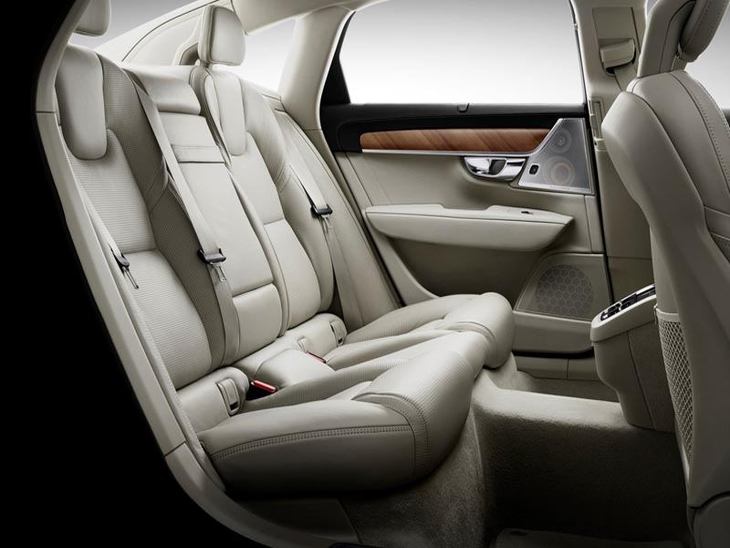 Volvo S90 2.0 T8 Recharge PHEV (455) Ultimate Dark AWD Auto Lease