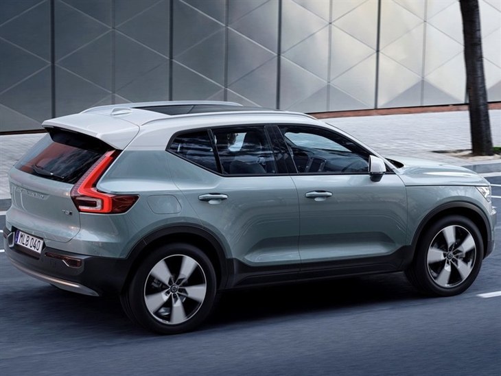 Volvo XC40 2.0 B4P Ultra Bright Auto