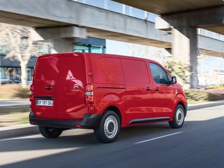 Citroen Dispatch Exterior Back 2