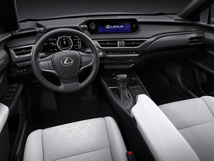 Lexus UX 250h 2.0 CVT (Premium Pack/Nav)