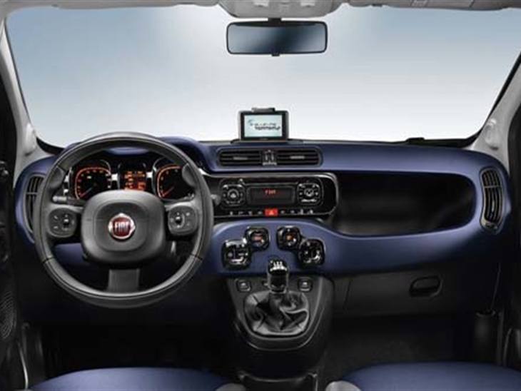 Fiat Panda 1.0 Mild Hybrid Cross (Touchscreen)