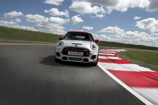 Just How Exciting and Thrilling is Driving a MINI Vehicle?