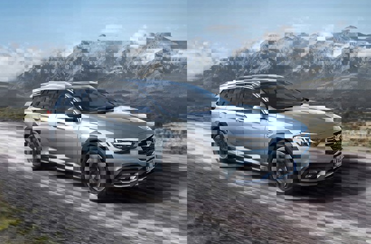 Vauxhall Reveals All-New Insignia Country Tourer