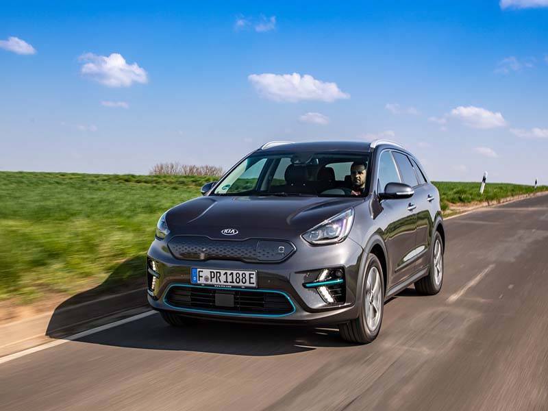 Kia Niro EV driving