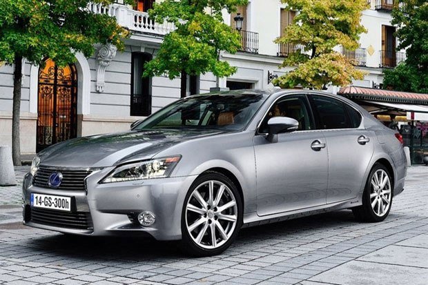 The side exterior of a Silver Lexus GS