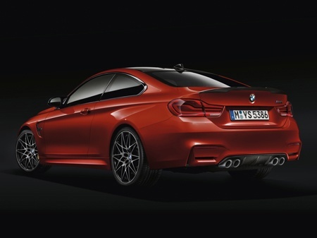 The new BMW 4 Series rear view