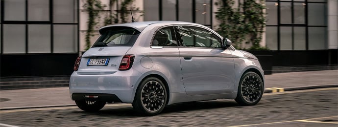 Side-rear view of a Fiat 500 city car