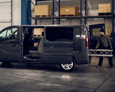 Renault Crew Van
