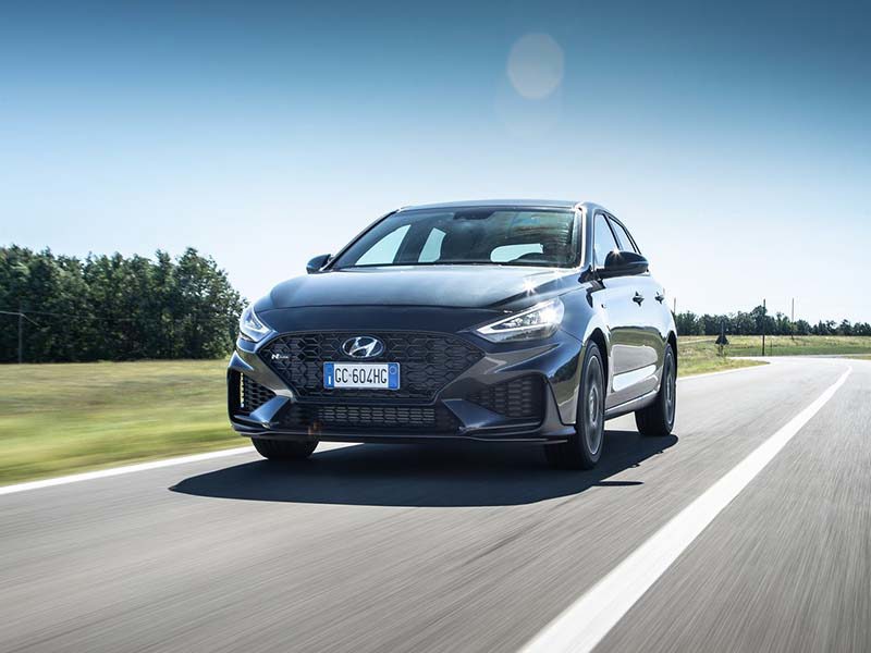 Hyundai I30 Hatchback on a country road