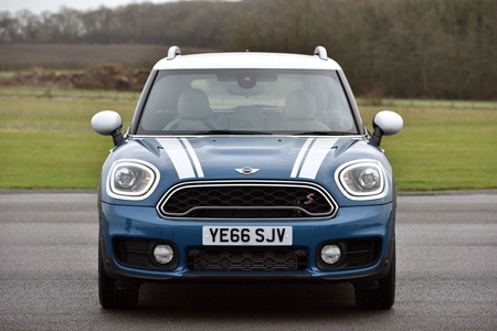 New MINI Countryman Front View