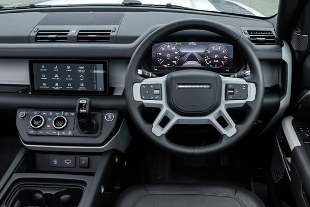 Land Rover Defender 90 interior